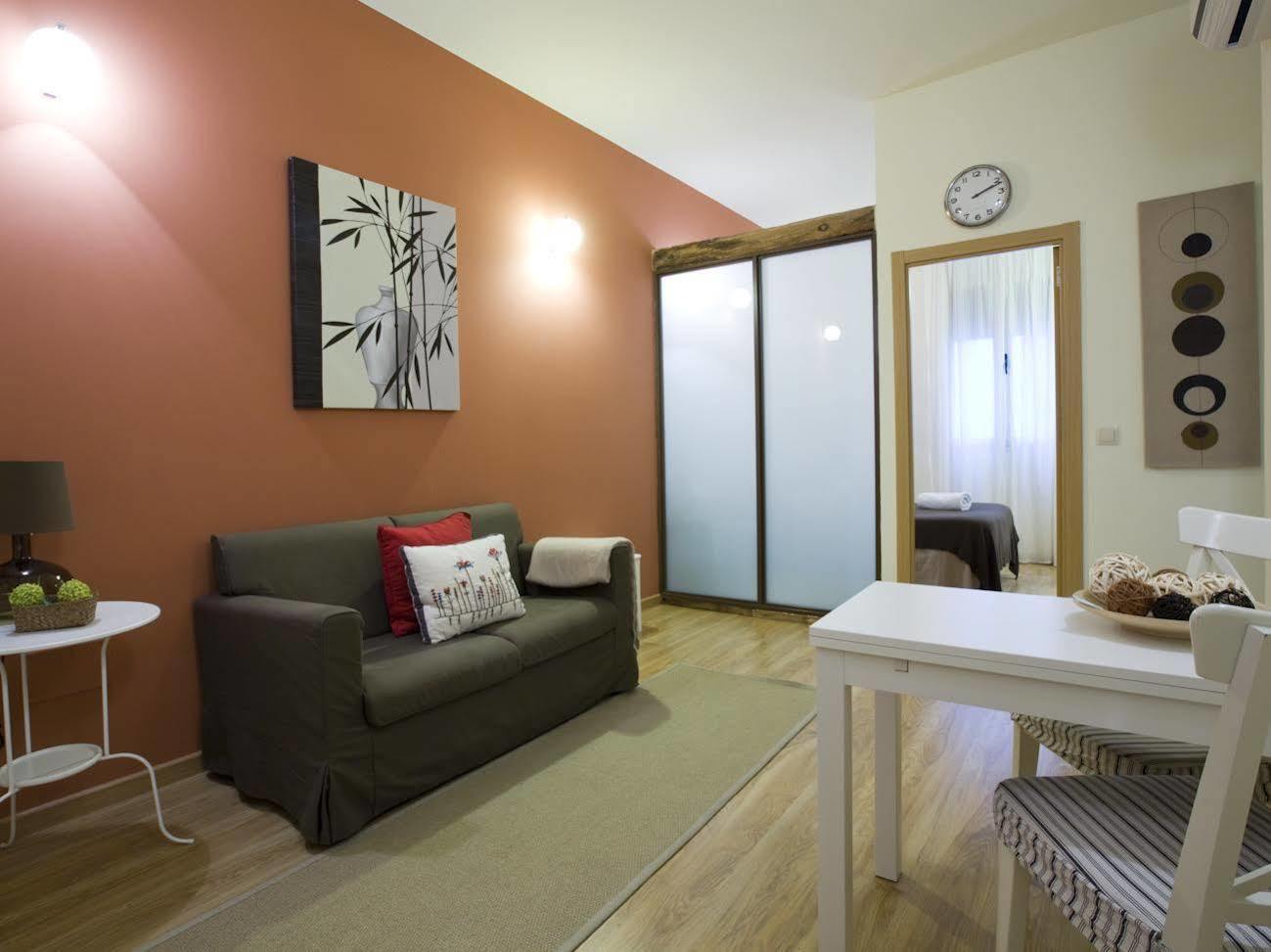Viviendas Turisticas Duque De Alba Apartamento